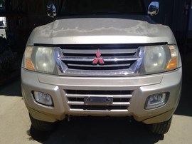 2001 MISTSUBISHI MONTERO, GOLD,, LIMITED MODEL, 3.5L, AT, 4WD.  Z26371